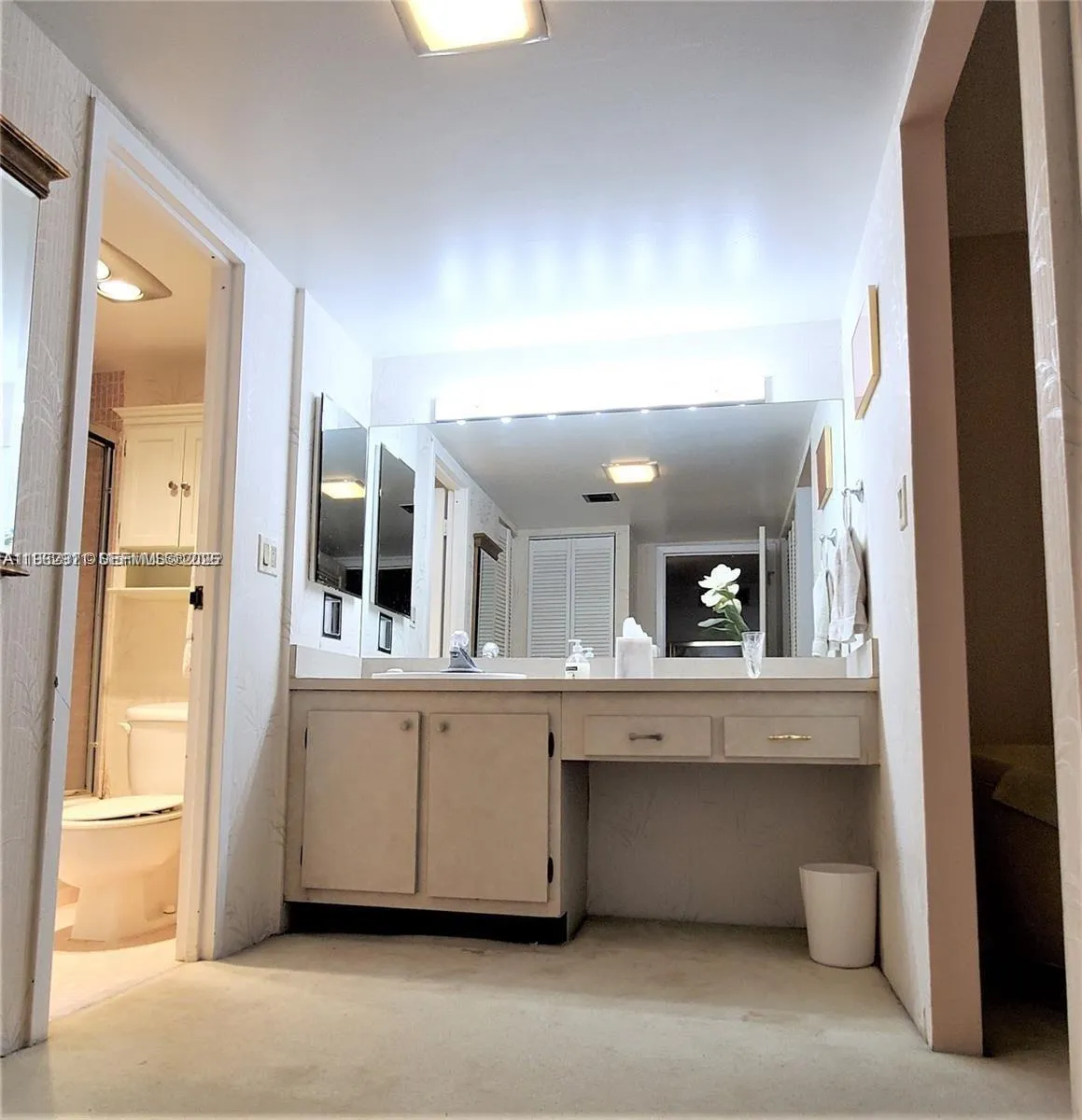 100 Bayview Dr 603, Sunny Isles Beach, Florida 331, Sunny Isles Beach, Florida 33160, 2 Bedrooms Bedrooms, ,2 BathroomsBathrooms,Residential,For Sale,100 Bayview Dr 603, Sunny Isles Beach, Florida 331,A11962911