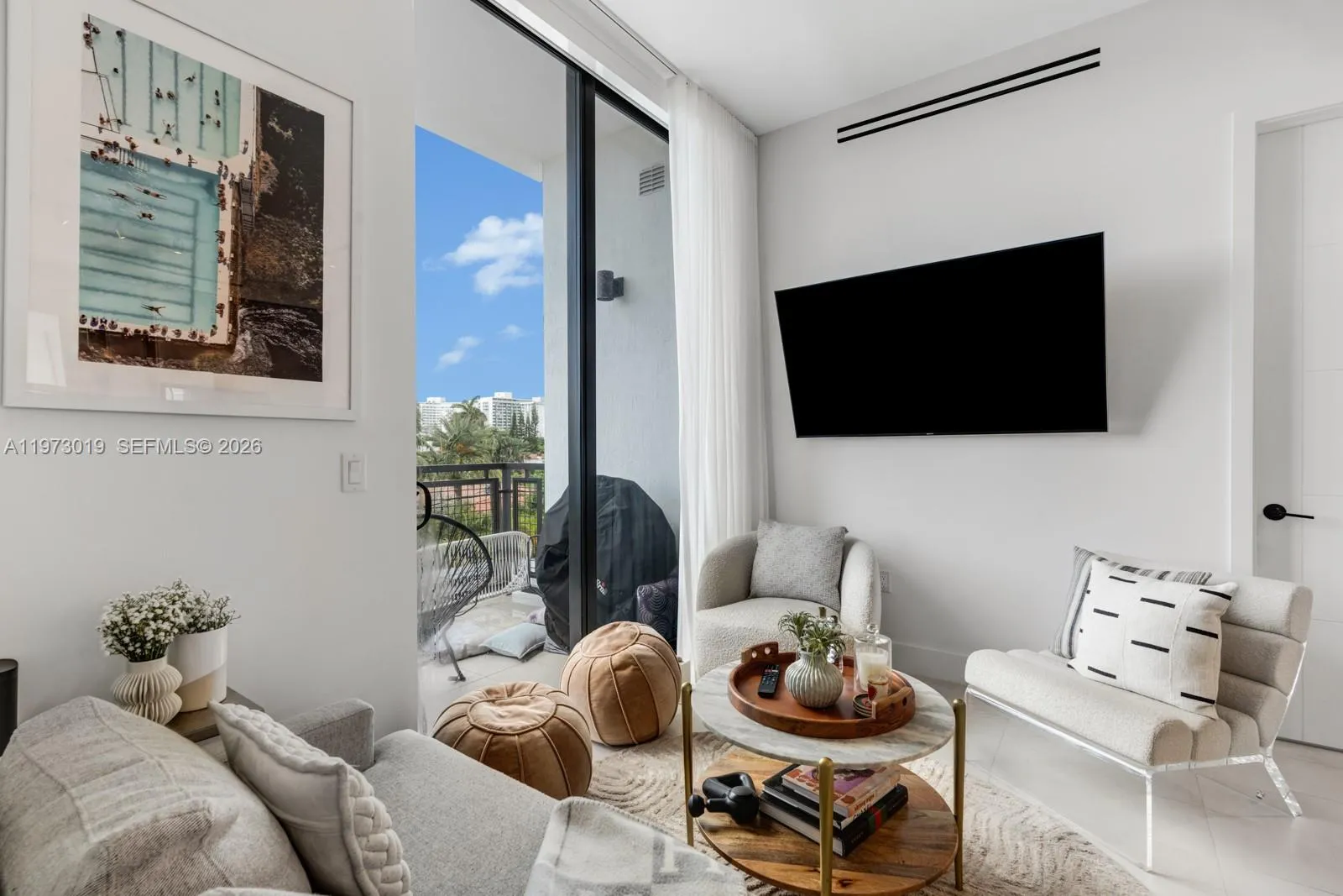 1030 15th St Ph3, Miami Beach, Florida 33139, Miami Beach, Florida 33139, 2 Bedrooms Bedrooms, ,2 BathroomsBathrooms,Residential,For Sale,1030 15th St Ph3, Miami Beach, Florida 33139,A11973019