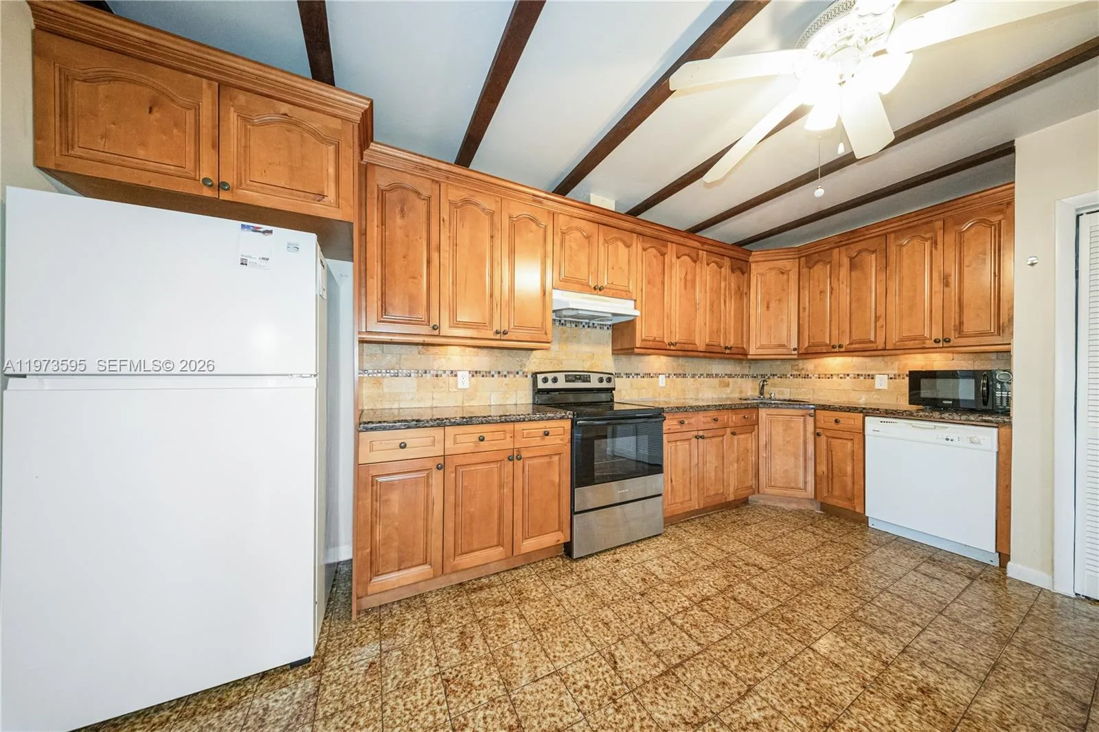 2725 Sw 82nd Ave, Miami, Florida 33155, Miami, Florida 33155, 5 Bedrooms Bedrooms, ,4 BathroomsBathrooms,Residential,For Sale,2725 Sw 82nd Ave, Miami, Florida 33155,A11973595