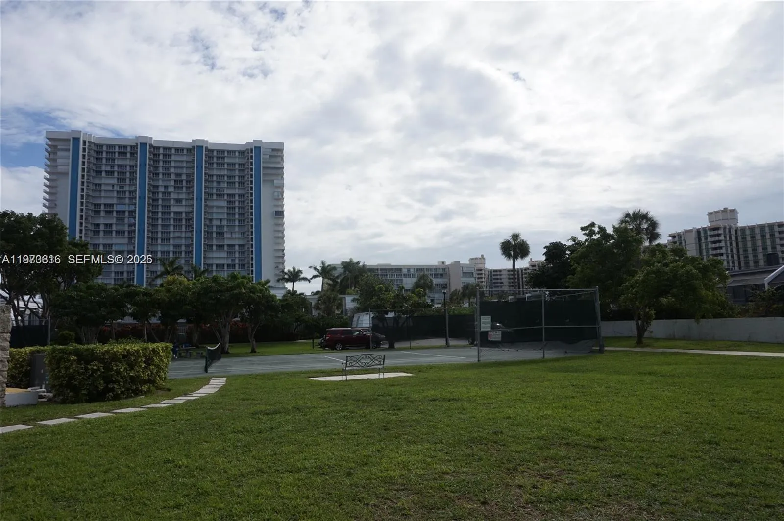 210 Sea View Dr 410, Key Biscayne, Florida 33149, Key Biscayne, Florida 33149, 2 Bedrooms Bedrooms, ,2 BathroomsBathrooms,Residential Lease,For Rent,210 Sea View Dr 410, Key Biscayne, Florida 33149,A11973616