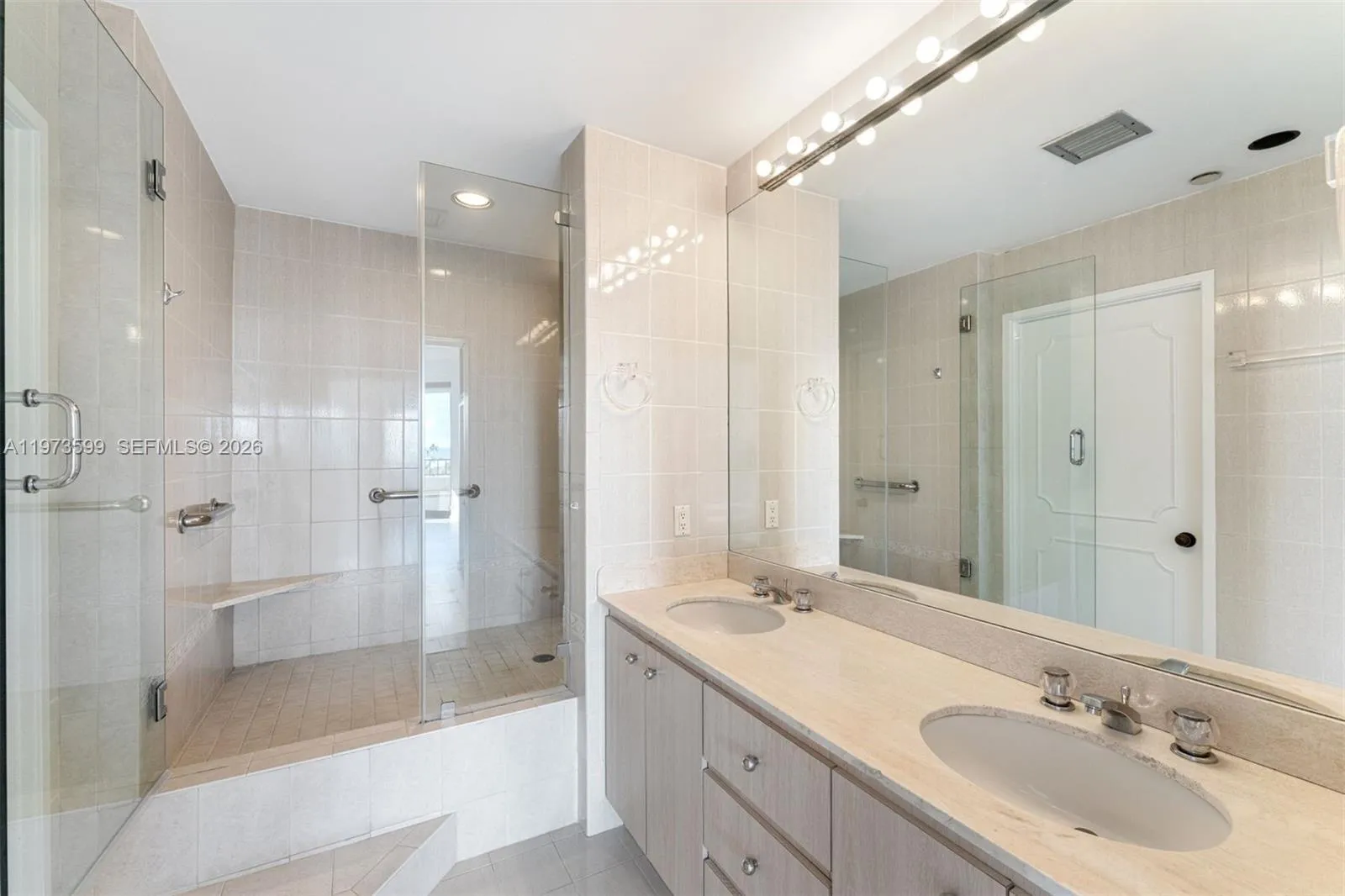 151 Crandon Blvd 600, Key Biscayne, Florida 33149, Key Biscayne, Florida 33149, 2 Bedrooms Bedrooms, ,2 BathroomsBathrooms,Residential,For Sale,151 Crandon Blvd 600, Key Biscayne, Florida 33149,A11973599