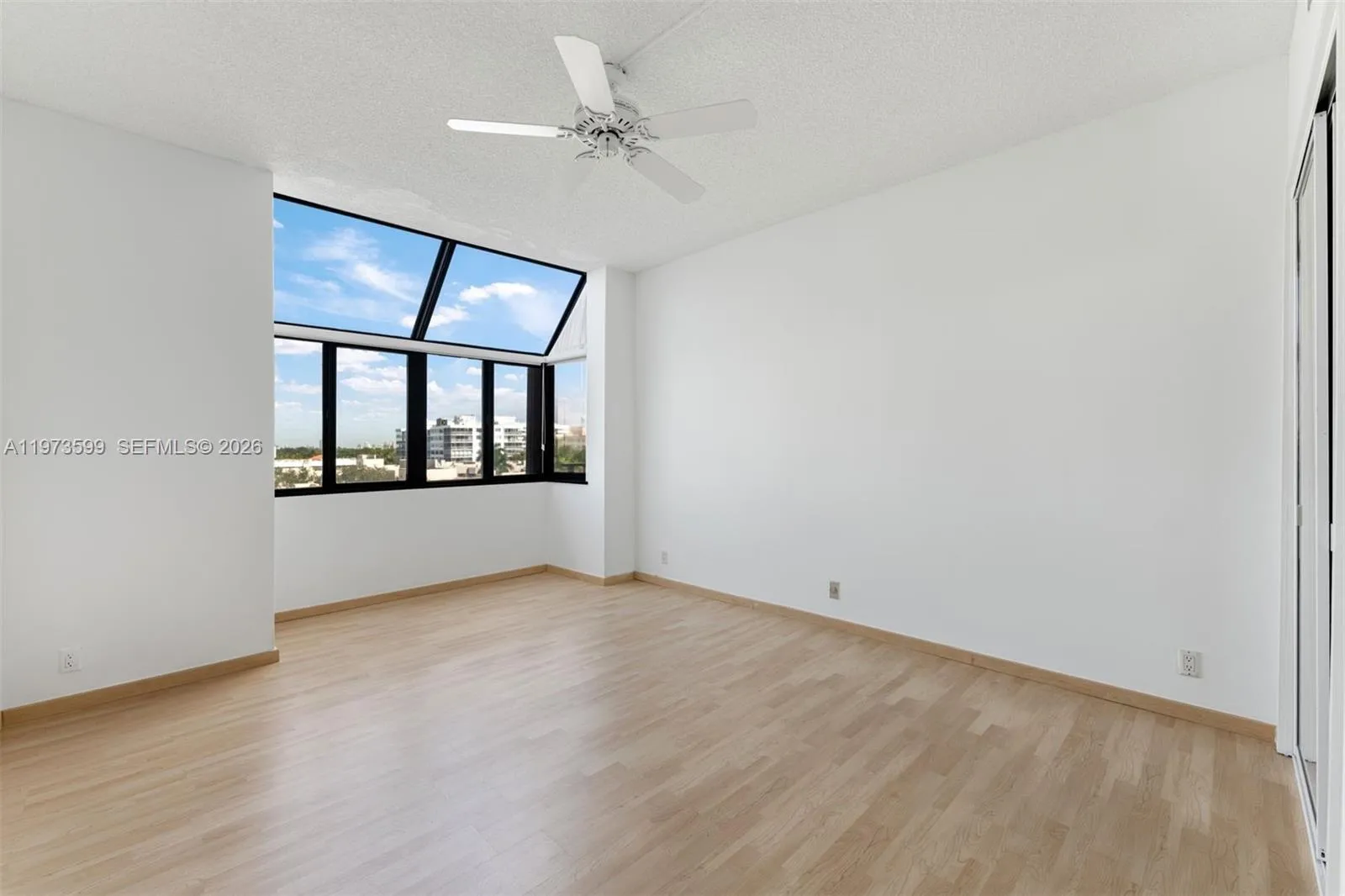 151 Crandon Blvd 600, Key Biscayne, Florida 33149, Key Biscayne, Florida 33149, 2 Bedrooms Bedrooms, ,2 BathroomsBathrooms,Residential,For Sale,151 Crandon Blvd 600, Key Biscayne, Florida 33149,A11973599