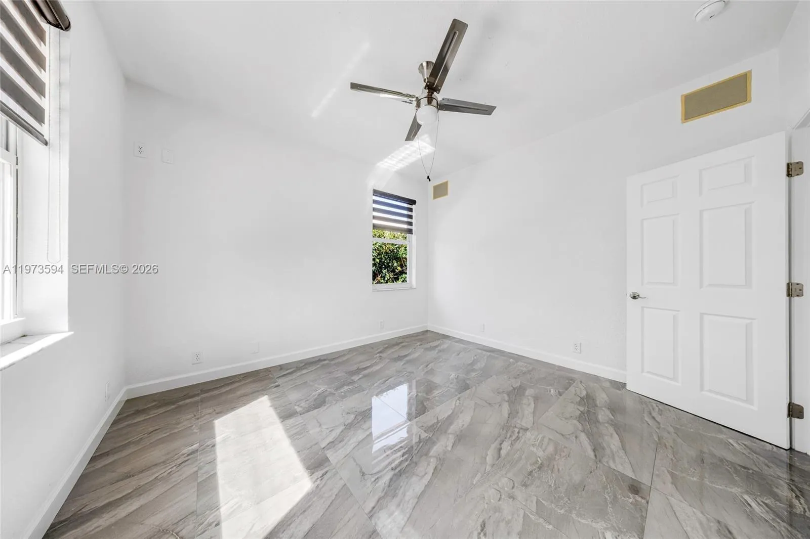 13264 Lakeside Ter Na, Cooper City, Florida 33330, Cooper City, Florida 33330, 4 Bedrooms Bedrooms, ,2 BathroomsBathrooms,Residential Lease,For Rent,13264 Lakeside Ter Na, Cooper City, Florida 33330,A11973594