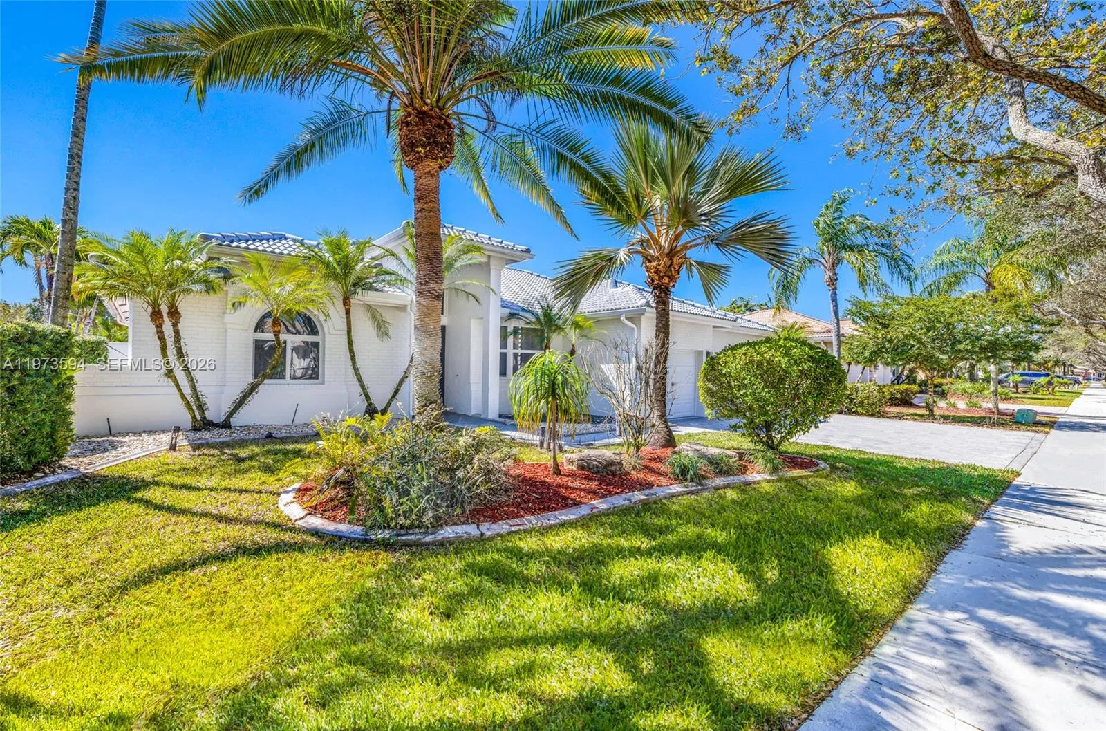 13264 Lakeside Ter Na, Cooper City, Florida 33330, Cooper City, Florida 33330, 4 Bedrooms Bedrooms, ,2 BathroomsBathrooms,Residential Lease,For Rent,13264 Lakeside Ter Na, Cooper City, Florida 33330,A11973594