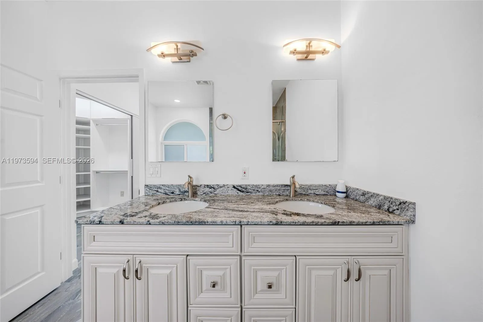 13264 Lakeside Ter Na, Cooper City, Florida 33330, Cooper City, Florida 33330, 4 Bedrooms Bedrooms, ,2 BathroomsBathrooms,Residential Lease,For Rent,13264 Lakeside Ter Na, Cooper City, Florida 33330,A11973594