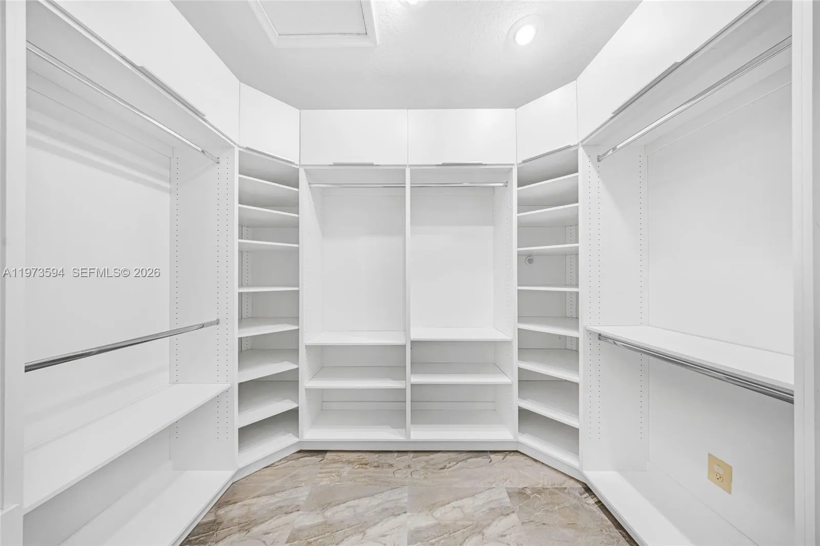 13264 Lakeside Ter Na, Cooper City, Florida 33330, Cooper City, Florida 33330, 4 Bedrooms Bedrooms, ,2 BathroomsBathrooms,Residential Lease,For Rent,13264 Lakeside Ter Na, Cooper City, Florida 33330,A11973594