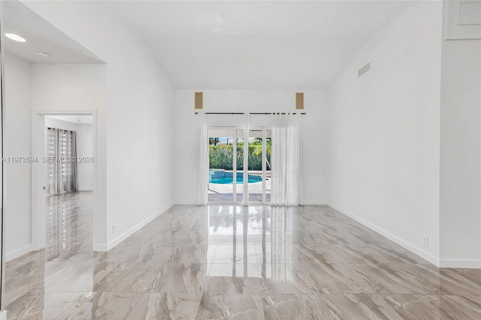 13264 Lakeside Ter Na, Cooper City, Florida 33330, Cooper City, Florida 33330, 4 Bedrooms Bedrooms, ,2 BathroomsBathrooms,Residential Lease,For Rent,13264 Lakeside Ter Na, Cooper City, Florida 33330,A11973594