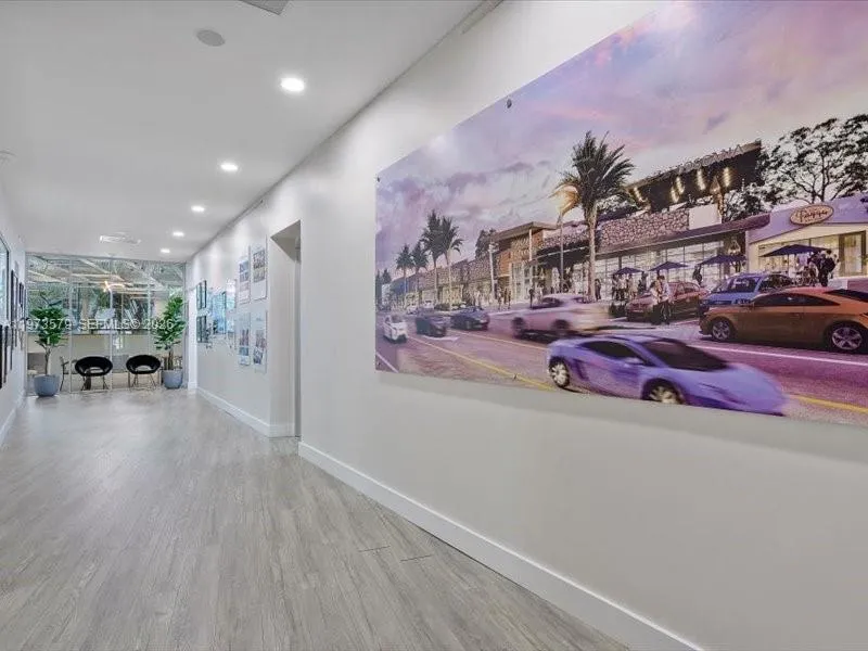2404 Hollywood Blvd, Hollywood, Florida 33020, Hollywood, Florida 33020, ,Commercial Lease,For Rent,2404 Hollywood Blvd, Hollywood, Florida 33020,A11973579