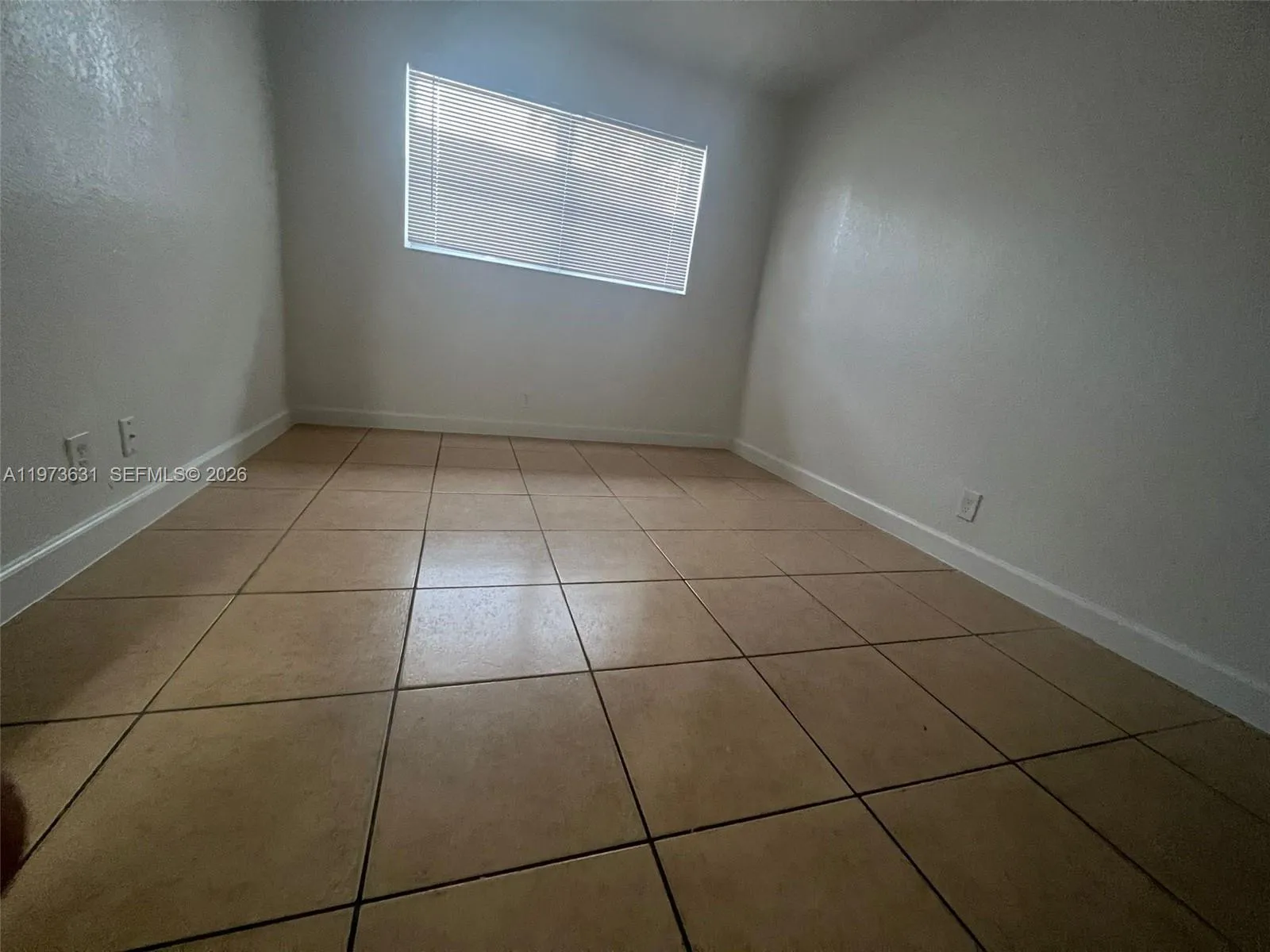 921 Nw 2nd Ave 2, Fort Lauderdale, Florida 33311, Fort Lauderdale, Florida 33311, 2 Bedrooms Bedrooms, ,1 BathroomBathrooms,Residential Lease,For Rent,921 Nw 2nd Ave 2, Fort Lauderdale, Florida 33311,A11973631