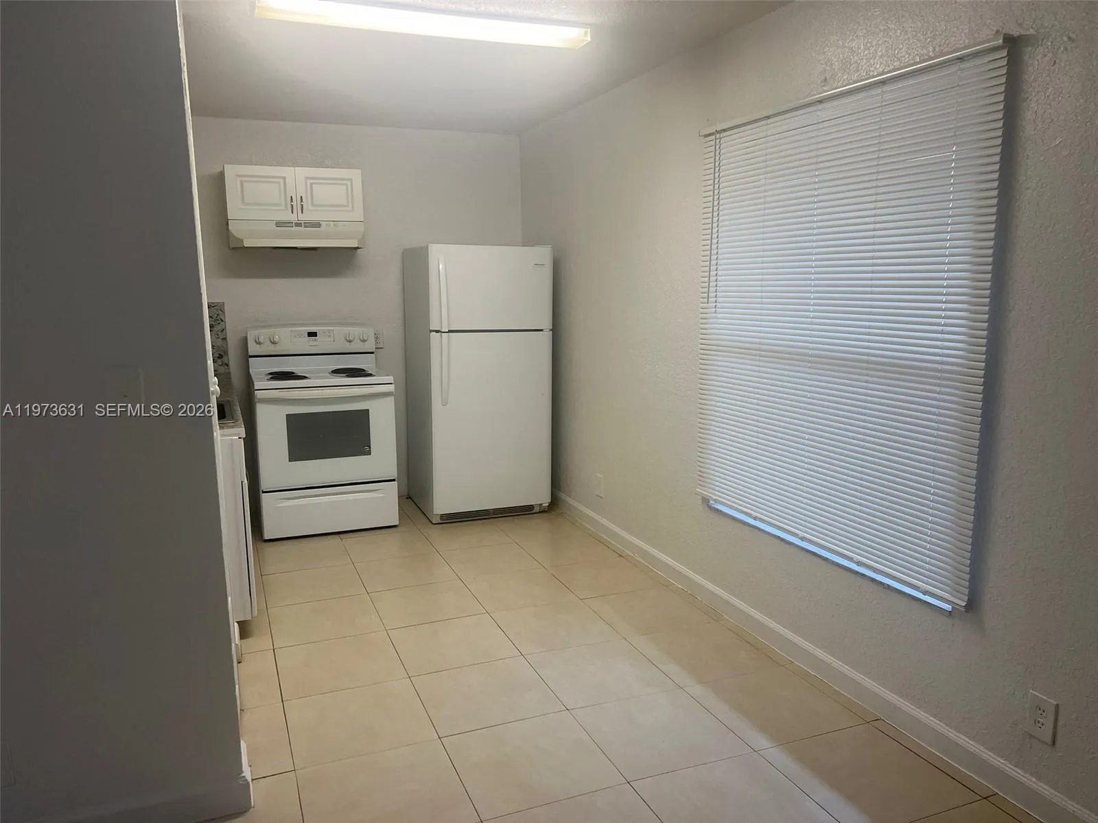 921 Nw 2nd Ave 2, Fort Lauderdale, Florida 33311, Fort Lauderdale, Florida 33311, 2 Bedrooms Bedrooms, ,1 BathroomBathrooms,Residential Lease,For Rent,921 Nw 2nd Ave 2, Fort Lauderdale, Florida 33311,A11973631