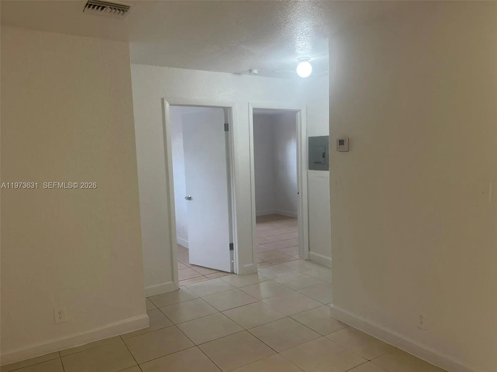 921 Nw 2nd Ave 2, Fort Lauderdale, Florida 33311, Fort Lauderdale, Florida 33311, 2 Bedrooms Bedrooms, ,1 BathroomBathrooms,Residential Lease,For Rent,921 Nw 2nd Ave 2, Fort Lauderdale, Florida 33311,A11973631