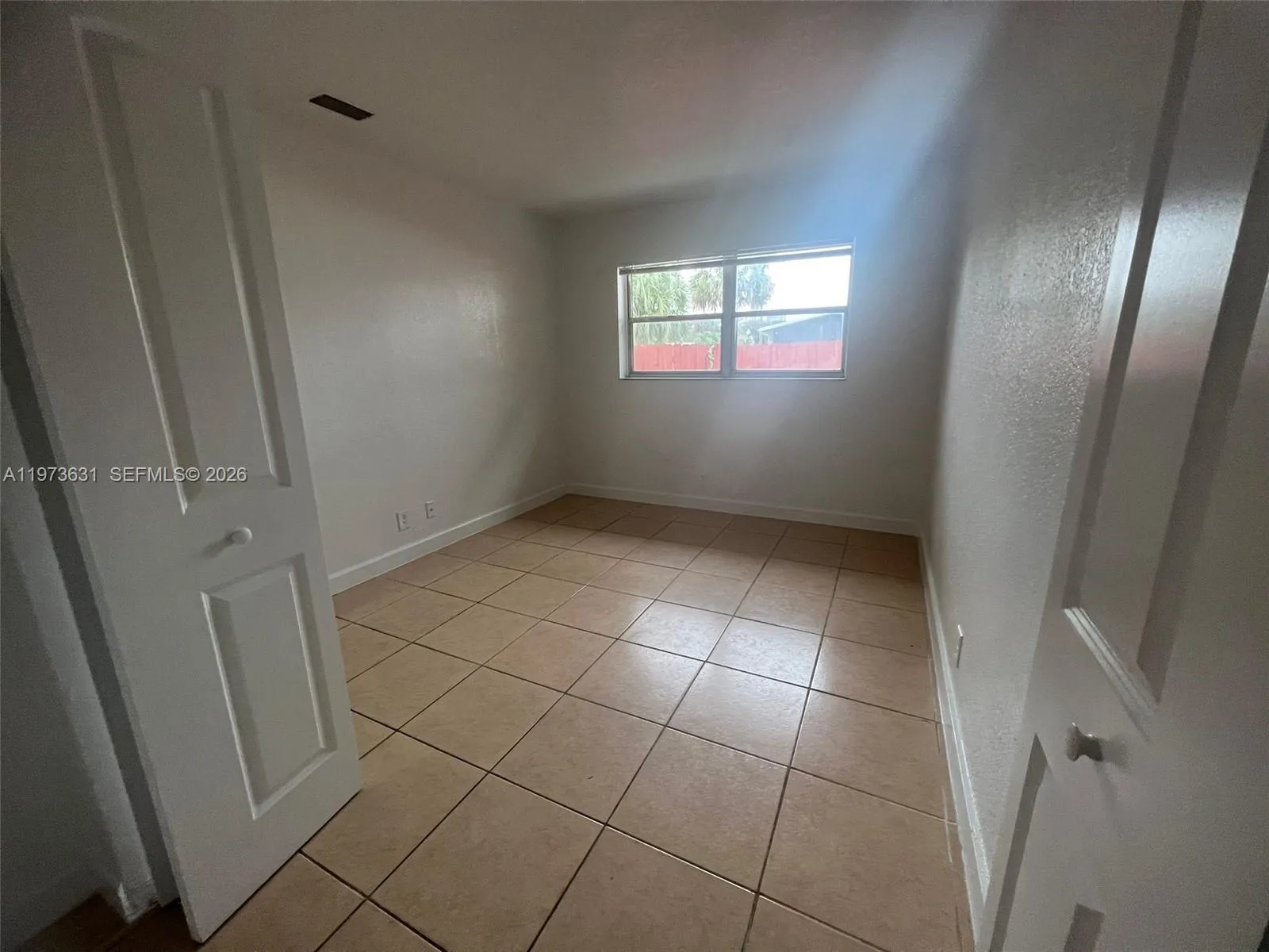 921 Nw 2nd Ave 2, Fort Lauderdale, Florida 33311, Fort Lauderdale, Florida 33311, 2 Bedrooms Bedrooms, ,1 BathroomBathrooms,Residential Lease,For Rent,921 Nw 2nd Ave 2, Fort Lauderdale, Florida 33311,A11973631