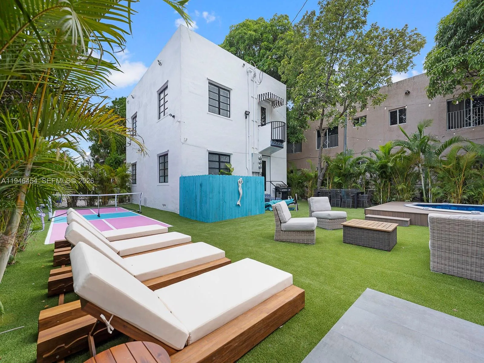 1845 Sw 9th St, Miami, Florida 33135, Miami, Florida 33135, ,Residential Income,For Sale,1845 Sw 9th St, Miami, Florida 33135,A11946454