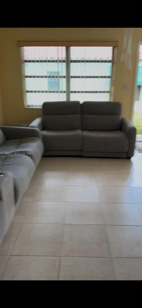18 Sw 13th St, Dania Beach, Florida 33004, Dania Beach, Florida 33004, ,Residential Income,For Sale,18 Sw 13th St, Dania Beach, Florida 33004,A11969214
