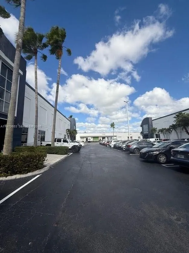7620 Nw 25th St, Miami, Florida 33122, Miami, Florida 33122, ,Commercial Sale,For Sale,7620 Nw 25th St, Miami, Florida 33122,A11973653