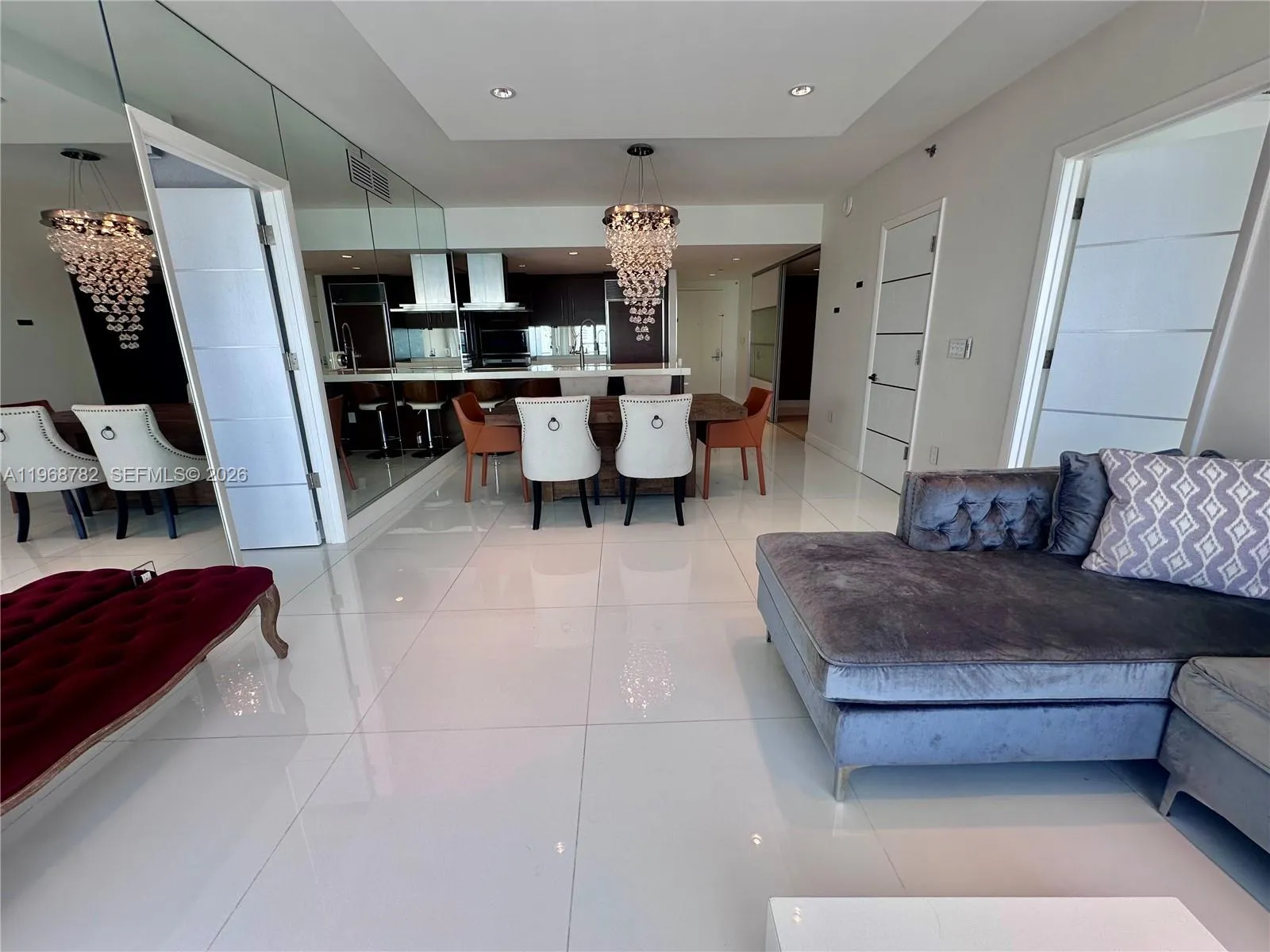 495 Brickell Ave 4403, Miami, Florida 33131, Miami, Florida 33131, 2 Bedrooms Bedrooms, ,2 BathroomsBathrooms,Residential Lease,For Rent,495 Brickell Ave 4403, Miami, Florida 33131,A11968782