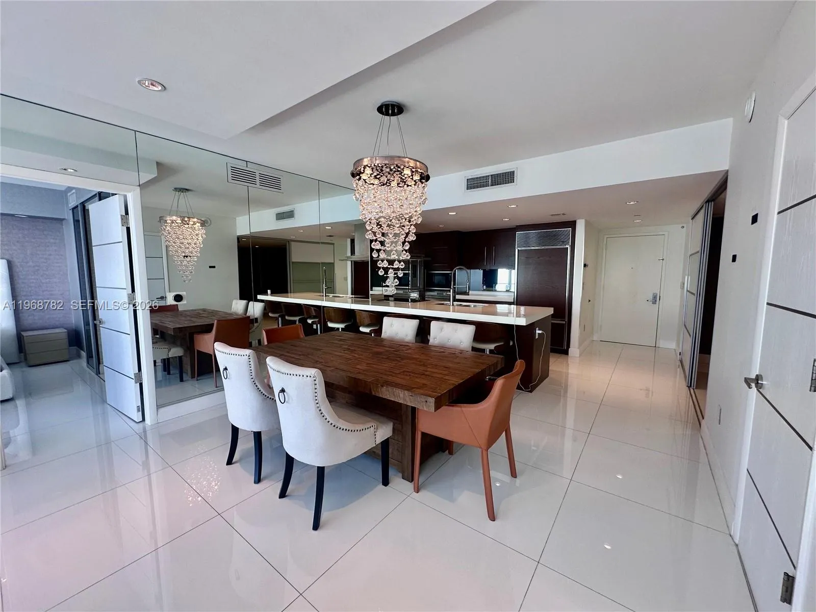 495 Brickell Ave 4403, Miami, Florida 33131, Miami, Florida 33131, 2 Bedrooms Bedrooms, ,2 BathroomsBathrooms,Residential Lease,For Rent,495 Brickell Ave 4403, Miami, Florida 33131,A11968782