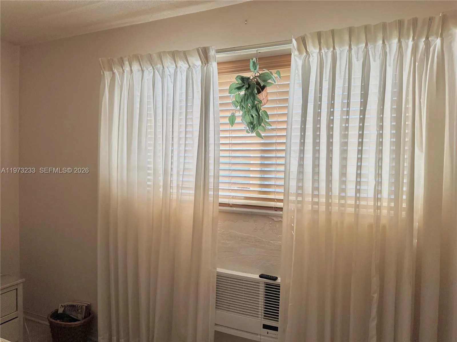 3500 Harrison St 7, Hollywood, Florida 33021, Hollywood, Florida 33021, 2 Bedrooms Bedrooms, ,1 BathroomBathrooms,Residential,For Sale,3500 Harrison St 7, Hollywood, Florida 33021,A11973233