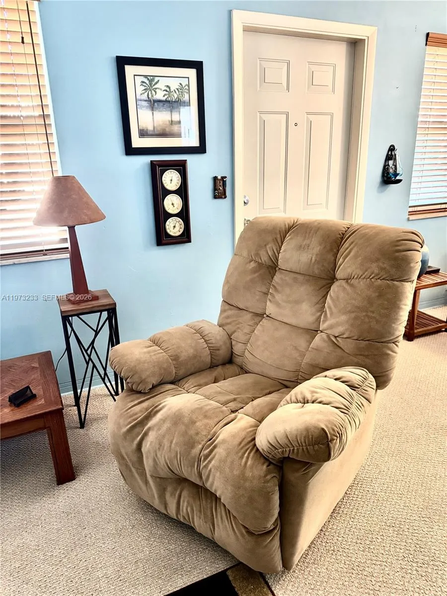 3500 Harrison St 7, Hollywood, Florida 33021, Hollywood, Florida 33021, 2 Bedrooms Bedrooms, ,1 BathroomBathrooms,Residential,For Sale,3500 Harrison St 7, Hollywood, Florida 33021,A11973233