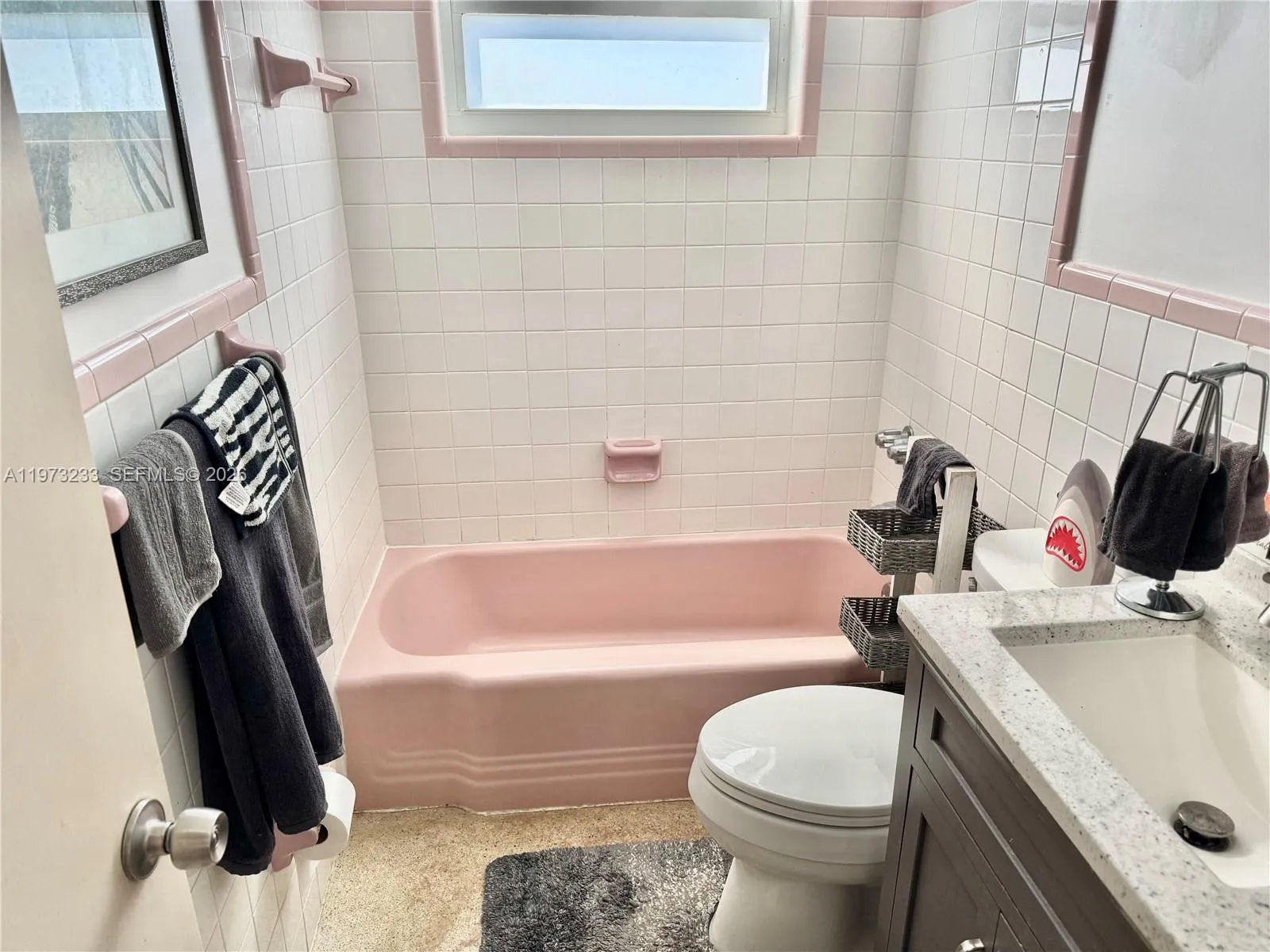 3500 Harrison St 7, Hollywood, Florida 33021, Hollywood, Florida 33021, 2 Bedrooms Bedrooms, ,1 BathroomBathrooms,Residential,For Sale,3500 Harrison St 7, Hollywood, Florida 33021,A11973233