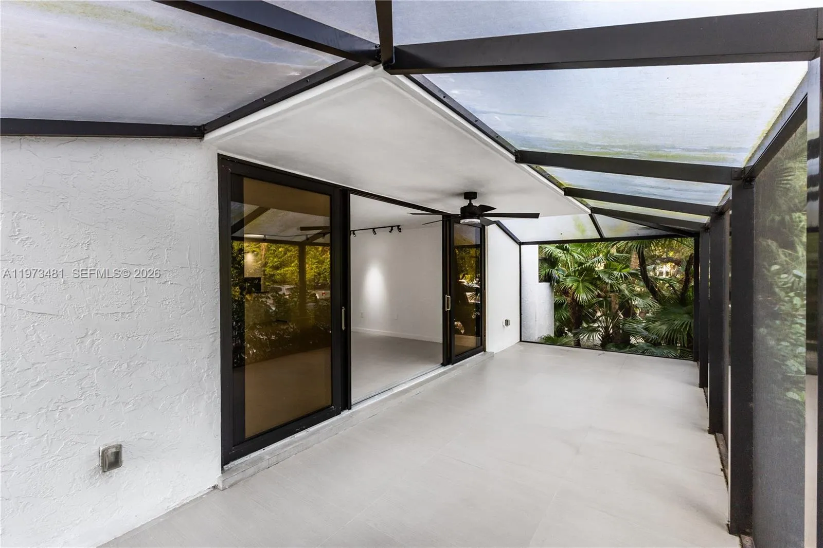 101 Ocean Lane Dr 1012, Key Biscayne, Florida 3314, Key Biscayne, Florida 33149, 3 Bedrooms Bedrooms, ,2 BathroomsBathrooms,Residential Lease,For Rent,101 Ocean Lane Dr 1012, Key Biscayne, Florida 3314,A11973481