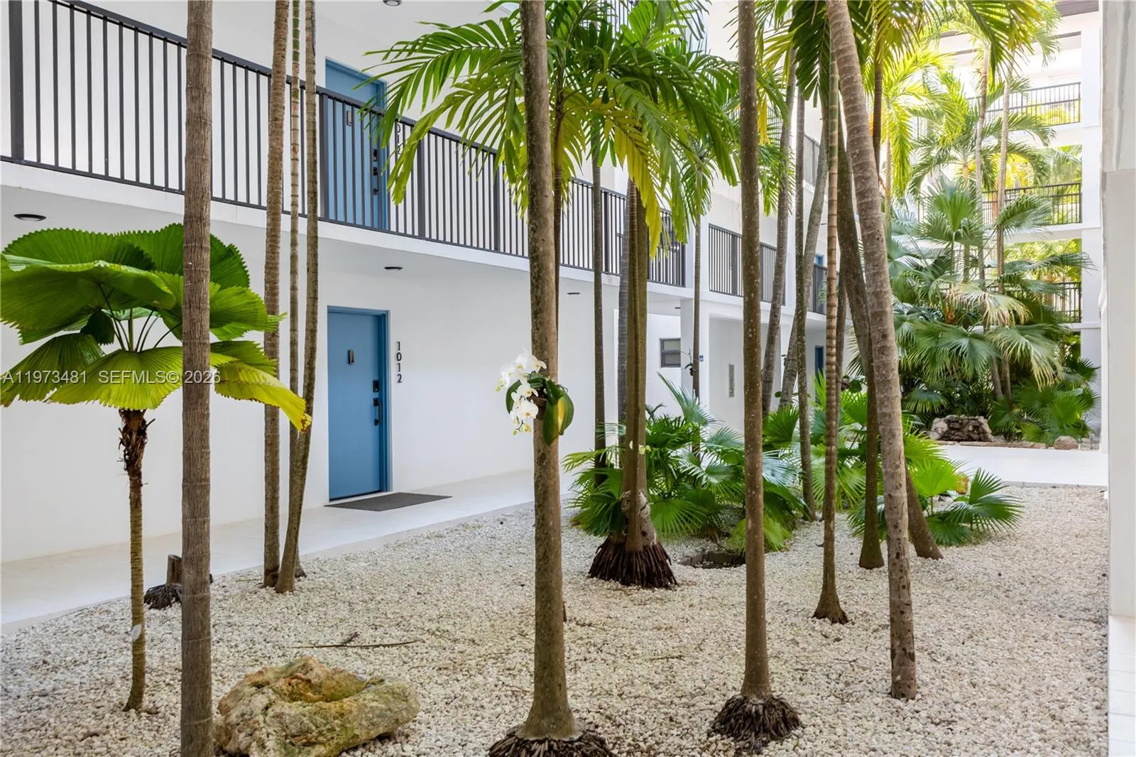 101 Ocean Lane Dr 1012, Key Biscayne, Florida 3314, Key Biscayne, Florida 33149, 3 Bedrooms Bedrooms, ,2 BathroomsBathrooms,Residential Lease,For Rent,101 Ocean Lane Dr 1012, Key Biscayne, Florida 3314,A11973481