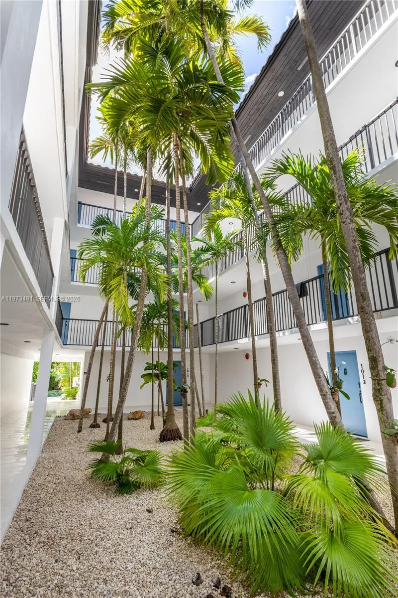 101 Ocean Lane Dr 1012, Key Biscayne, Florida 3314, Key Biscayne, Florida 33149, 3 Bedrooms Bedrooms, ,2 BathroomsBathrooms,Residential Lease,For Rent,101 Ocean Lane Dr 1012, Key Biscayne, Florida 3314,A11973481