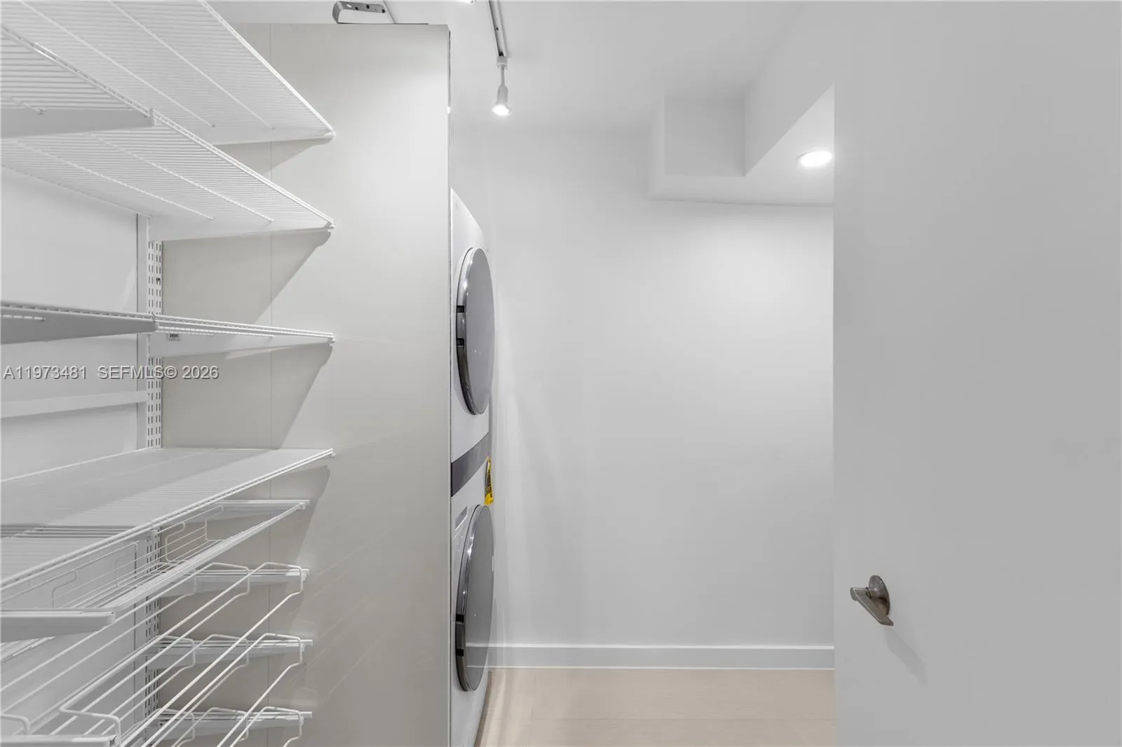101 Ocean Lane Dr 1012, Key Biscayne, Florida 3314, Key Biscayne, Florida 33149, 3 Bedrooms Bedrooms, ,2 BathroomsBathrooms,Residential Lease,For Rent,101 Ocean Lane Dr 1012, Key Biscayne, Florida 3314,A11973481