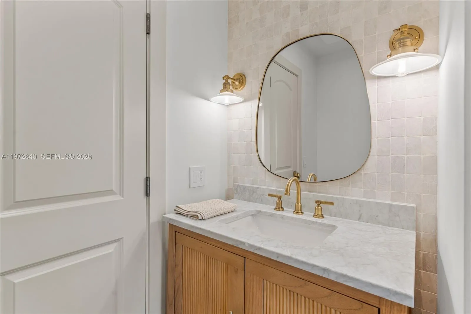 16889 Sw 73rd Ct, Palmetto Bay, Florida 33157, Palmetto Bay, Florida 33157, 5 Bedrooms Bedrooms, ,3 BathroomsBathrooms,Residential,For Sale,16889 Sw 73rd Ct, Palmetto Bay, Florida 33157,A11972840