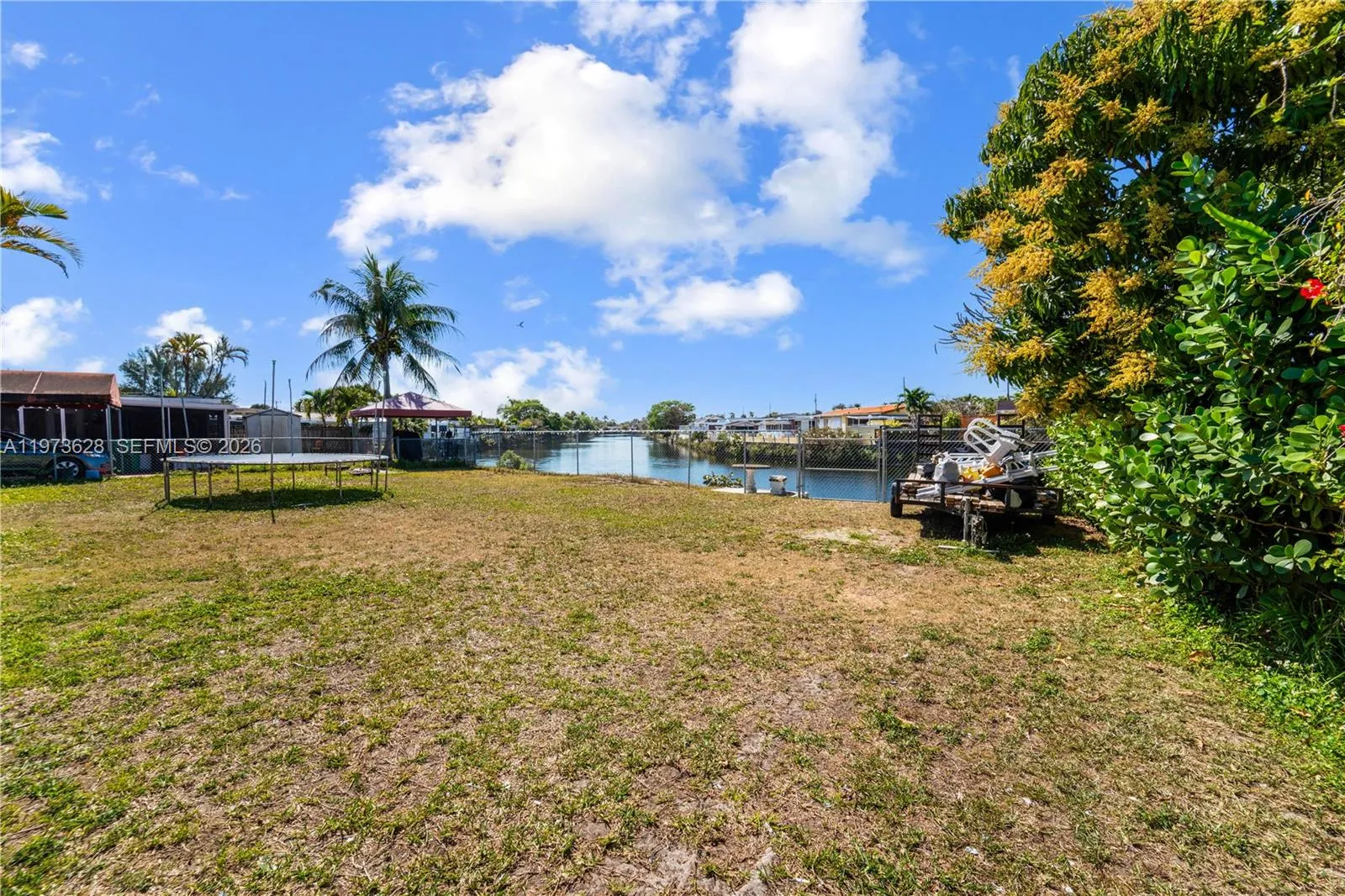 2020 Sw 127th Ct, Miami, Florida 33175, Miami, Florida 33175, 3 Bedrooms Bedrooms, ,1 BathroomBathrooms,Residential,For Sale,2020 Sw 127th Ct, Miami, Florida 33175,A11973628