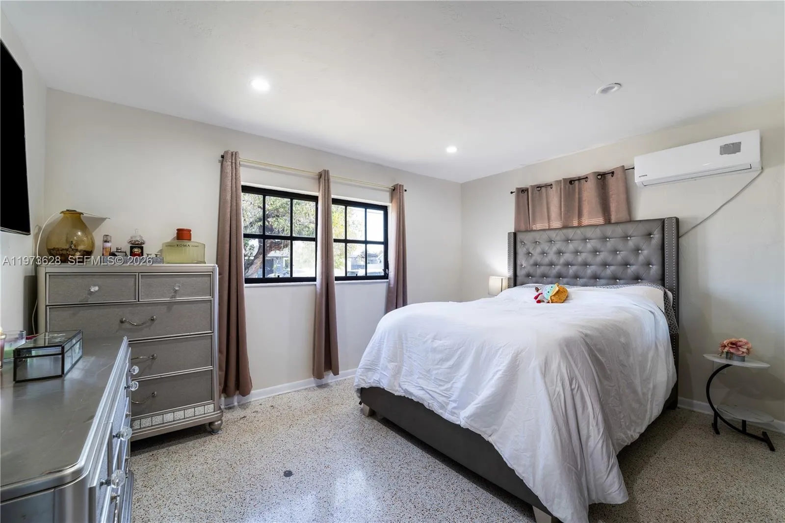 2020 Sw 127th Ct, Miami, Florida 33175, Miami, Florida 33175, 3 Bedrooms Bedrooms, ,1 BathroomBathrooms,Residential,For Sale,2020 Sw 127th Ct, Miami, Florida 33175,A11973628