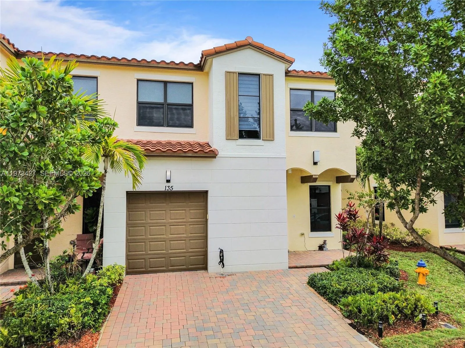 135 Nw 209th Trl, Pembroke Pines, Florida 33029, Pembroke Pines, Florida 33029, 3 Bedrooms Bedrooms, ,2 BathroomsBathrooms,Residential,For Sale,135 Nw 209th Trl, Pembroke Pines, Florida 33029,A11973427