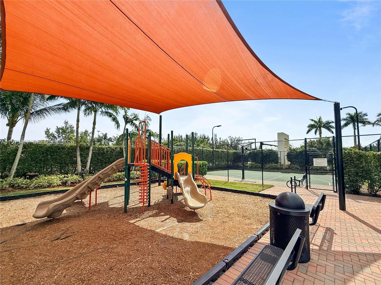 135 Nw 209th Trl, Pembroke Pines, Florida 33029, Pembroke Pines, Florida 33029, 3 Bedrooms Bedrooms, ,2 BathroomsBathrooms,Residential,For Sale,135 Nw 209th Trl, Pembroke Pines, Florida 33029,A11973427