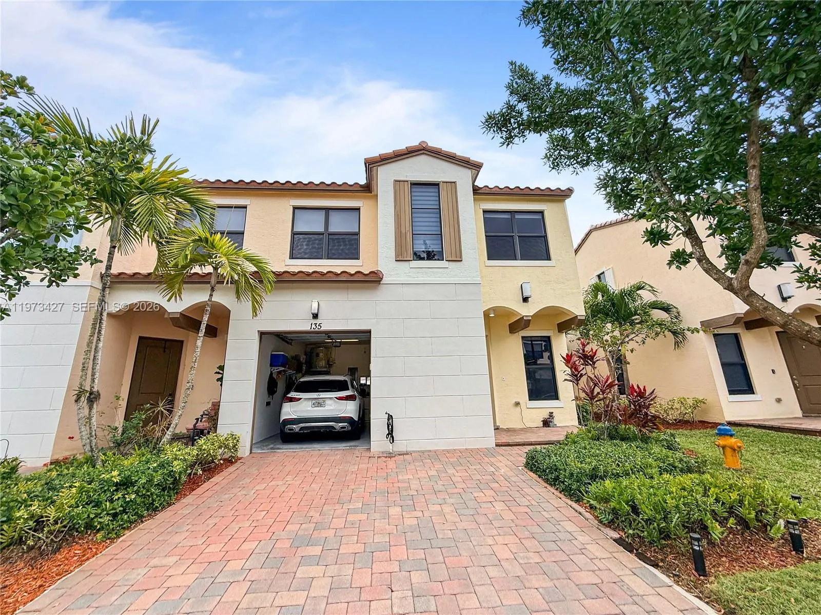 135 Nw 209th Trl, Pembroke Pines, Florida 33029, Pembroke Pines, Florida 33029, 3 Bedrooms Bedrooms, ,2 BathroomsBathrooms,Residential,For Sale,135 Nw 209th Trl, Pembroke Pines, Florida 33029,A11973427