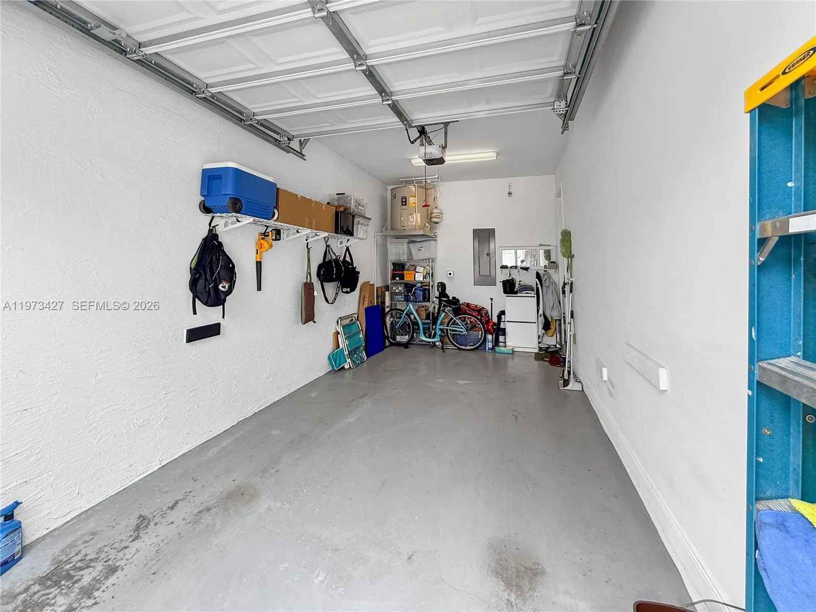 135 Nw 209th Trl, Pembroke Pines, Florida 33029, Pembroke Pines, Florida 33029, 3 Bedrooms Bedrooms, ,2 BathroomsBathrooms,Residential,For Sale,135 Nw 209th Trl, Pembroke Pines, Florida 33029,A11973427