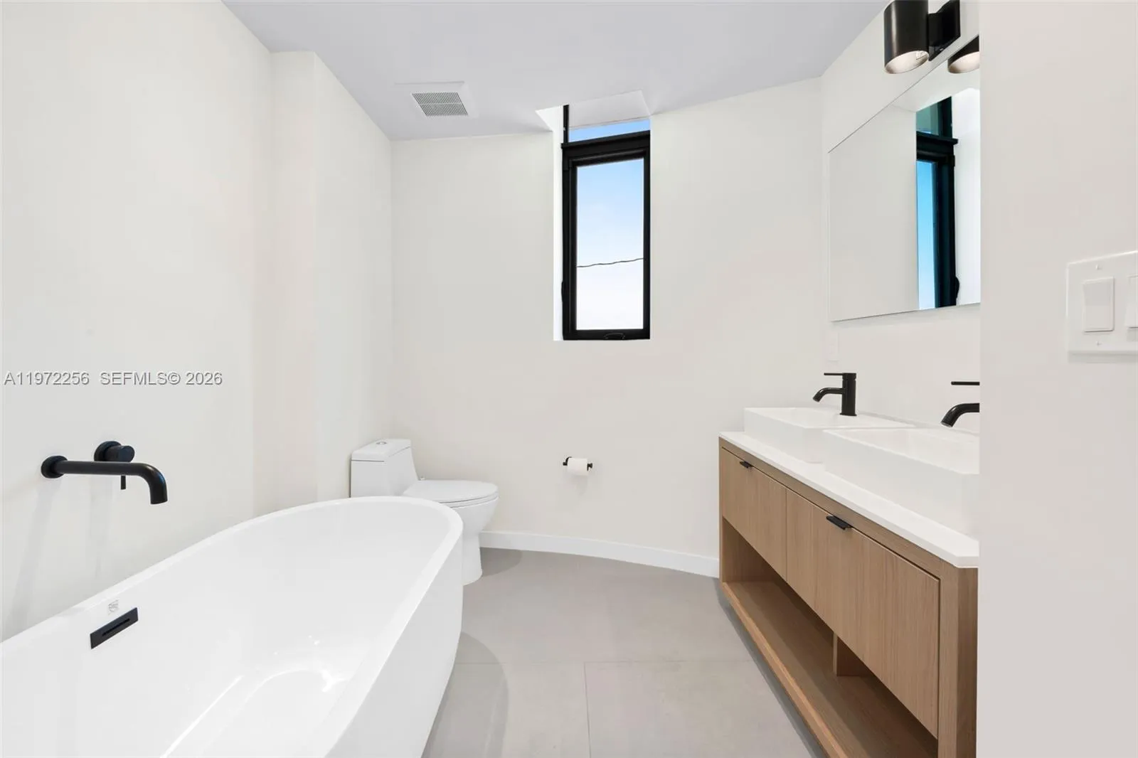 2688 Sw 25th Ave. 1, Miami, Florida 33133, Miami, Florida 33133, 3 Bedrooms Bedrooms, ,3 BathroomsBathrooms,Residential,For Sale,2688 Sw 25th Ave. 1, Miami, Florida 33133,A11972256