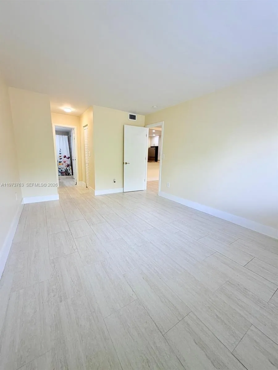 7920 Camino Real M 312, Miami, Florida 33143, Miami, Florida 33143, 1 Bedroom Bedrooms, ,1 BathroomBathrooms,Residential Lease,For Rent,7920 Camino Real M 312, Miami, Florida 33143,A11973763