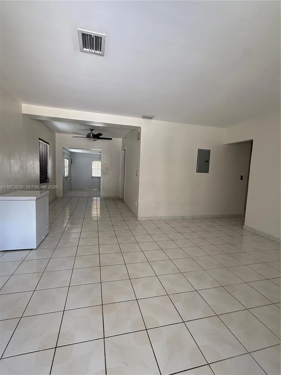 Miami, Florida 33134, 3 Bedrooms Bedrooms, ,2 BathroomsBathrooms,Residential,For Sale,A11973220