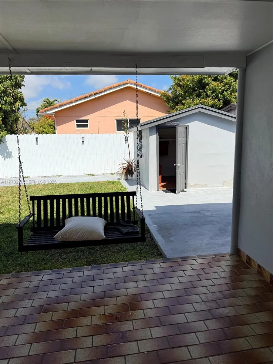 Miami, Florida 33134, 3 Bedrooms Bedrooms, ,2 BathroomsBathrooms,Residential,For Sale,A11973220