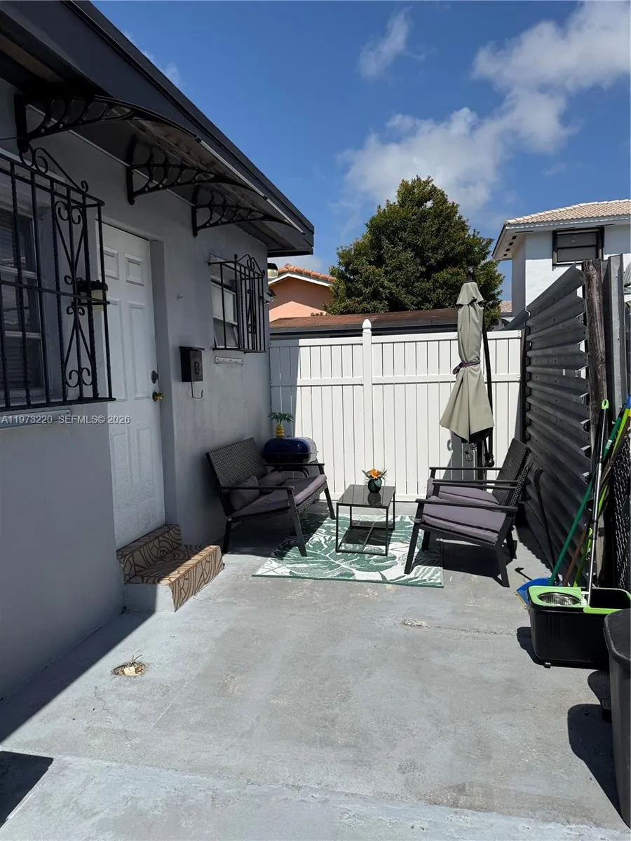 Miami, Florida 33134, 3 Bedrooms Bedrooms, ,2 BathroomsBathrooms,Residential,For Sale,A11973220