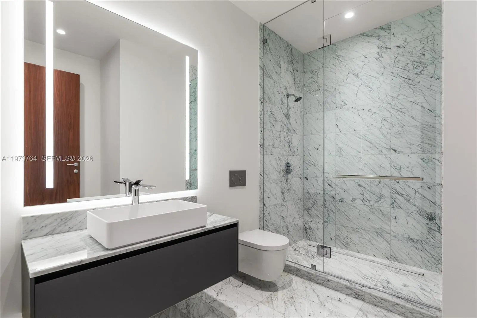 5 Grove Isle Dr S201, Miami, Florida 33133, Miami, Florida 33133, 3 Bedrooms Bedrooms, 1 Room Rooms,3 BathroomsBathrooms,Residential,For Sale,5 Grove Isle Dr S201, Miami, Florida 33133,A11973764