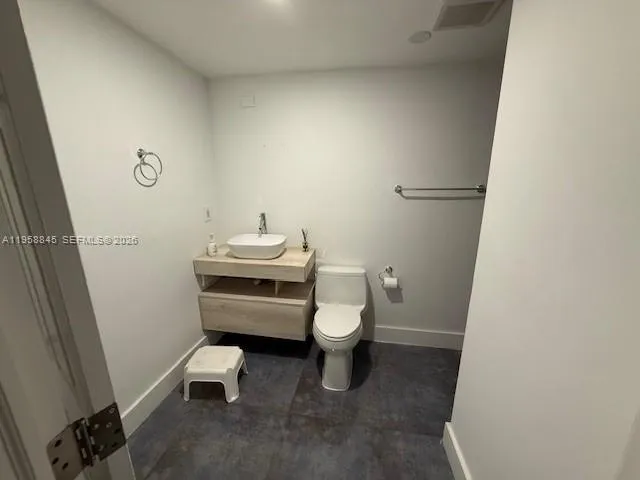 3008 Nw 13th St, Miami, Florida 33125, Miami, Florida 33125, ,Residential Income,For Sale,3008 Nw 13th St, Miami, Florida 33125,A11958845