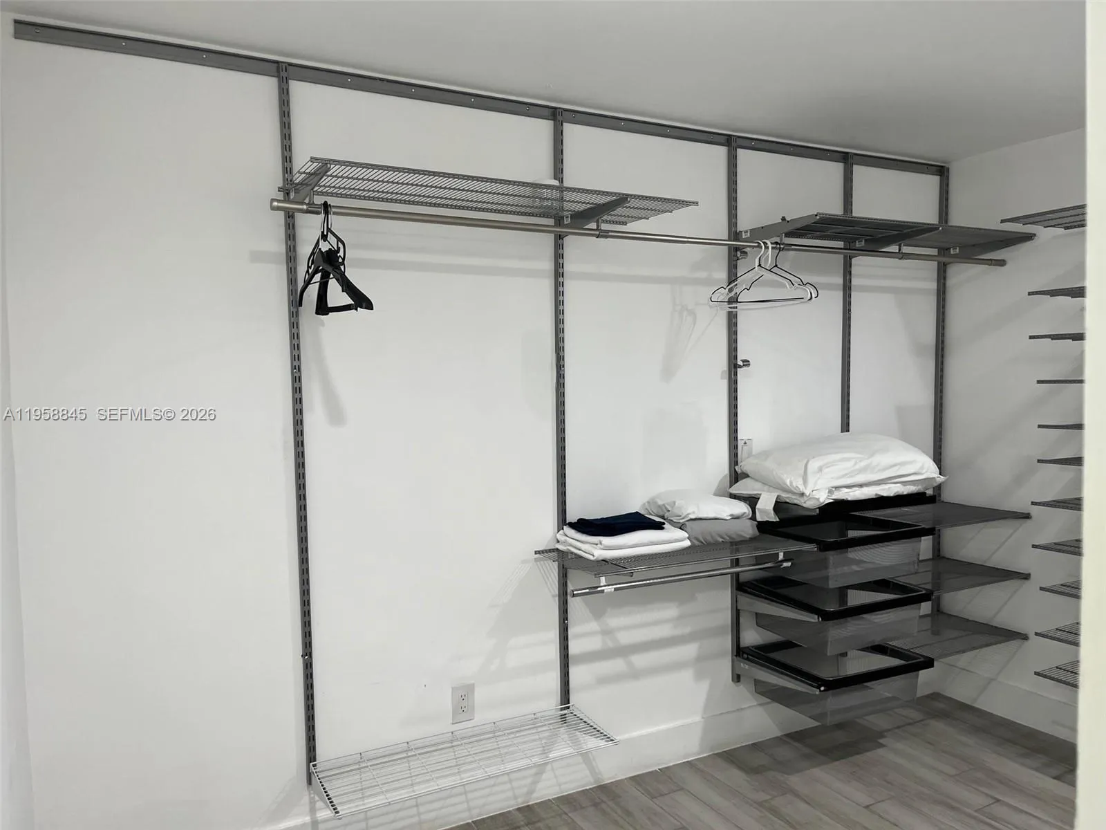 3008 Nw 13th St, Miami, Florida 33125, Miami, Florida 33125, ,Residential Income,For Sale,3008 Nw 13th St, Miami, Florida 33125,A11958845