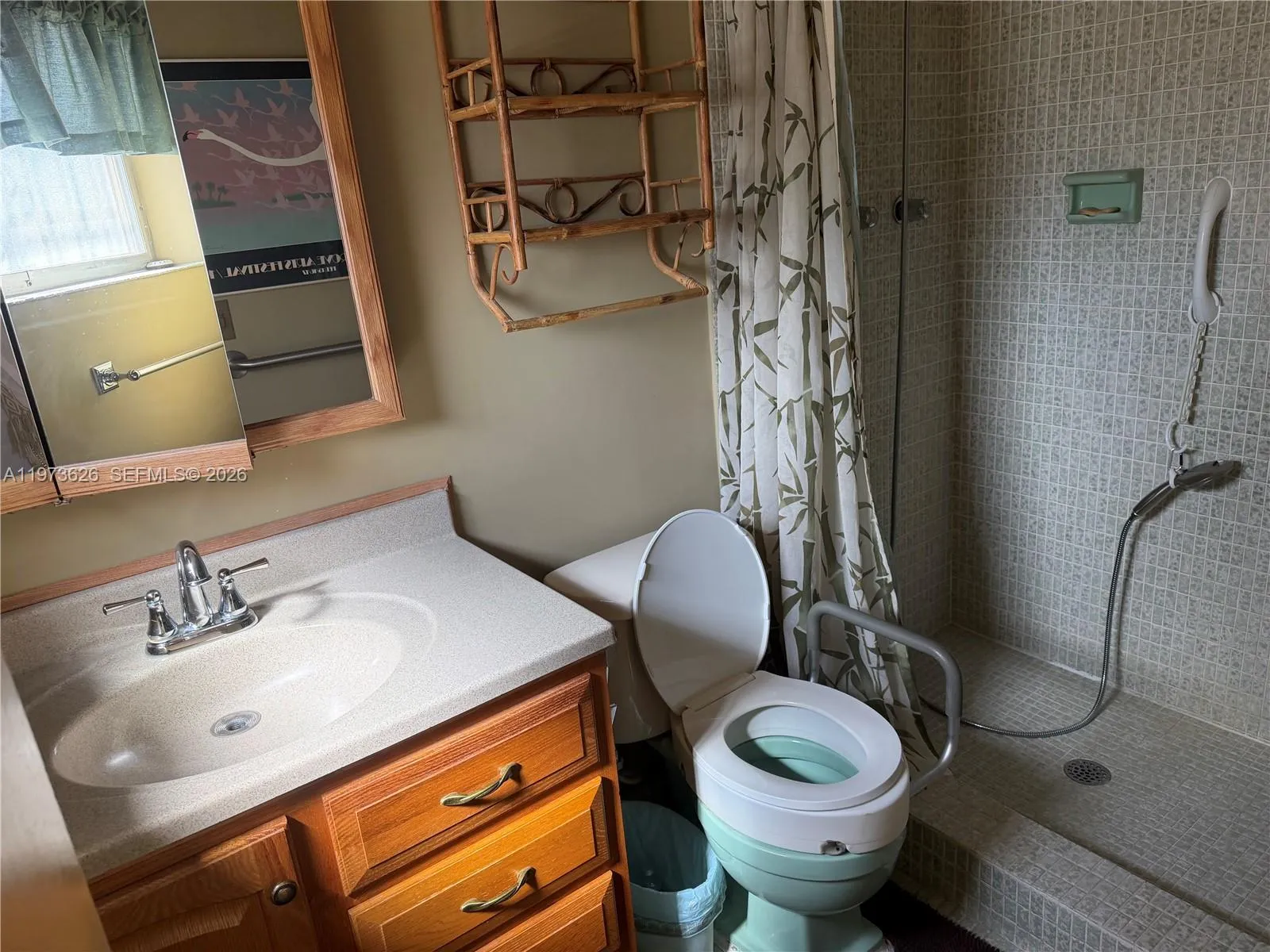 100 Ne 212th Ter, Miami Gardens, Florida 33179, Miami Gardens, Florida 33179, 3 Bedrooms Bedrooms, ,2 BathroomsBathrooms,Residential,For Sale,100 Ne 212th Ter, Miami Gardens, Florida 33179,A11973626