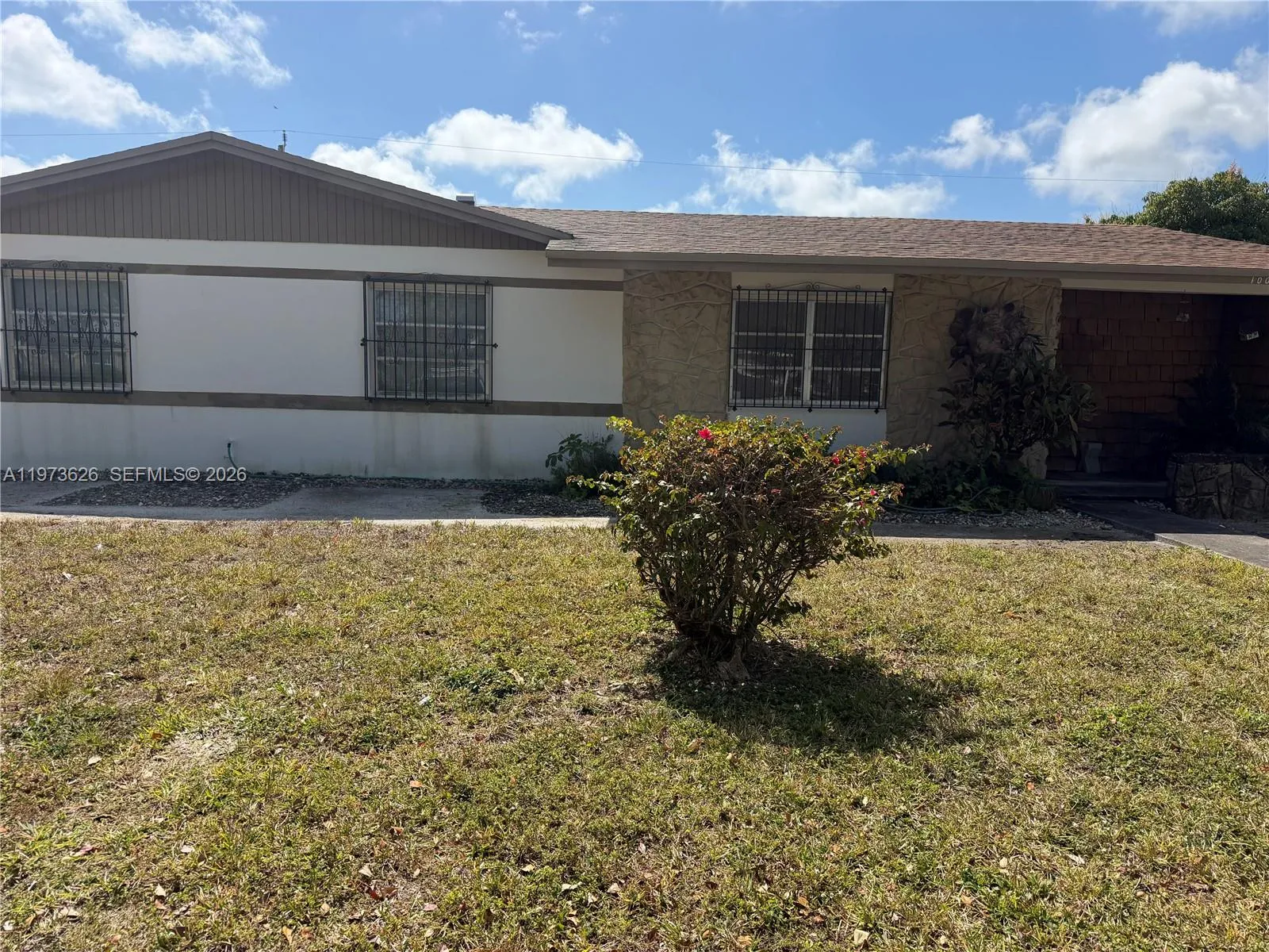 100 Ne 212th Ter, Miami Gardens, Florida 33179, Miami Gardens, Florida 33179, 3 Bedrooms Bedrooms, ,2 BathroomsBathrooms,Residential,For Sale,100 Ne 212th Ter, Miami Gardens, Florida 33179,A11973626
