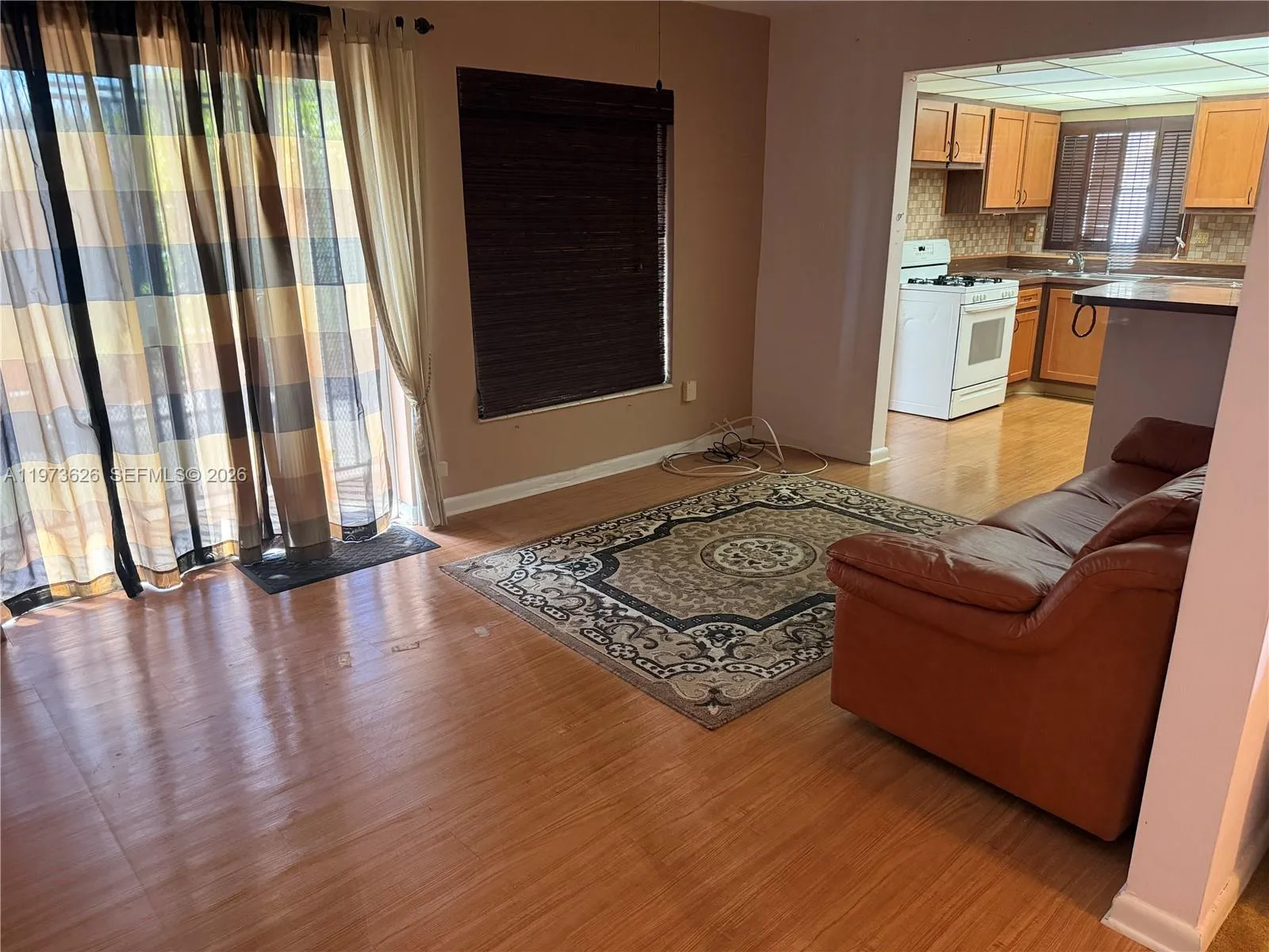 100 Ne 212th Ter, Miami Gardens, Florida 33179, Miami Gardens, Florida 33179, 3 Bedrooms Bedrooms, ,2 BathroomsBathrooms,Residential,For Sale,100 Ne 212th Ter, Miami Gardens, Florida 33179,A11973626