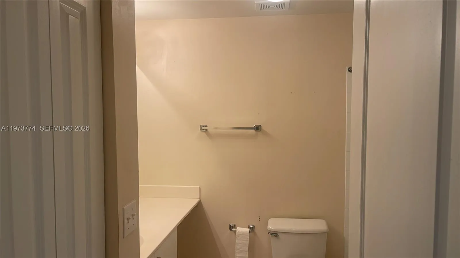6020 W Sample Rd 207, Coral Springs, Florida 33067, Coral Springs, Florida 33067, 2 Bedrooms Bedrooms, ,2 BathroomsBathrooms,Residential Lease,For Rent,6020 W Sample Rd 207, Coral Springs, Florida 33067,A11973774
