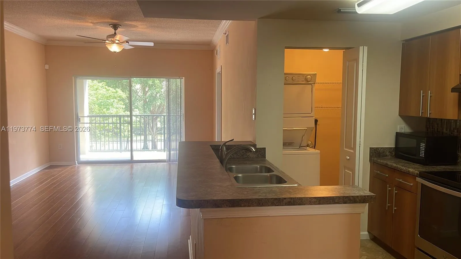 6020 W Sample Rd 207, Coral Springs, Florida 33067, Coral Springs, Florida 33067, 2 Bedrooms Bedrooms, ,2 BathroomsBathrooms,Residential Lease,For Rent,6020 W Sample Rd 207, Coral Springs, Florida 33067,A11973774