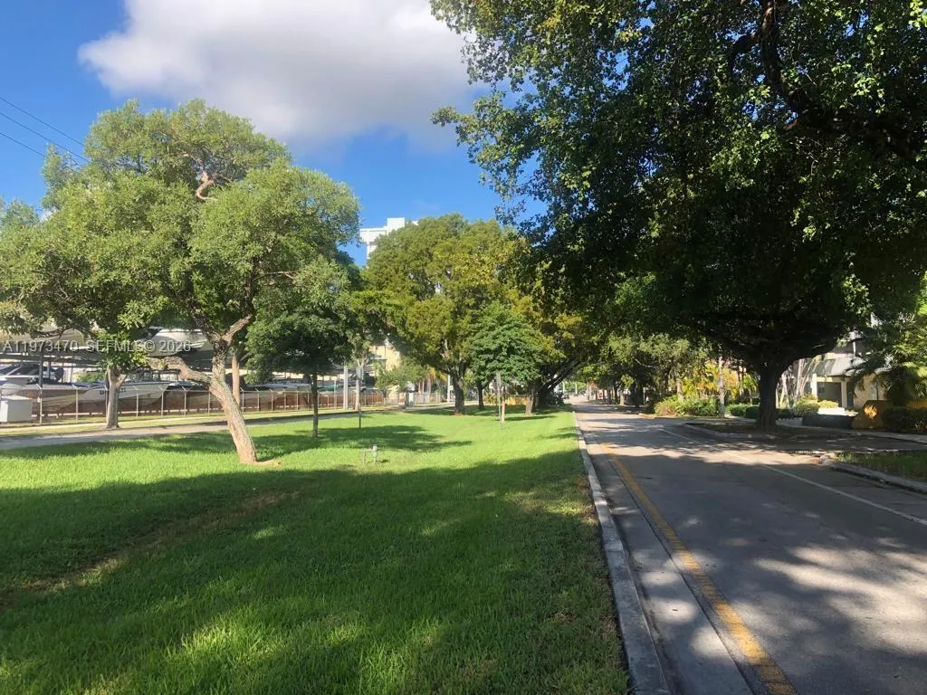 1975 Ne 135th St 2d, North Miami, Florida 33181, North Miami, Florida 33181, 1 Bedroom Bedrooms, ,1 BathroomBathrooms,Residential Lease,For Rent,1975 Ne 135th St 2d, North Miami, Florida 33181,A11973470