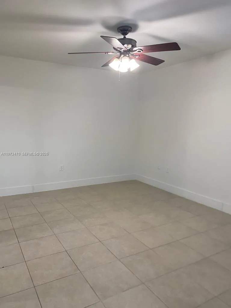 1975 Ne 135th St 2d, North Miami, Florida 33181, North Miami, Florida 33181, 1 Bedroom Bedrooms, ,1 BathroomBathrooms,Residential Lease,For Rent,1975 Ne 135th St 2d, North Miami, Florida 33181,A11973470